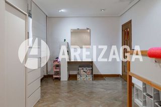 Piso en venta en Miracruz - Bidebieta en San Sebastián-Donostia
