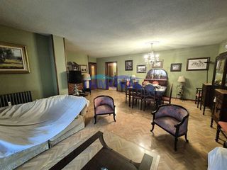 Piso en venta en Valdepeñas