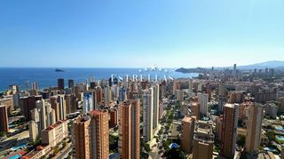 Ático en venta en Pueblo Levante en Benidorm