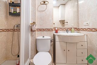 Piso en venta en Polígono Cartuja – La Paz en Granada