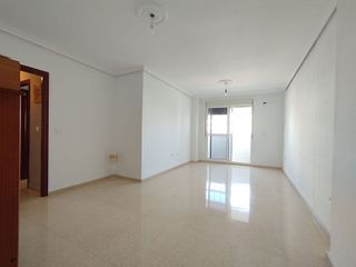Piso en venta en Molino de la Vega en Huelva