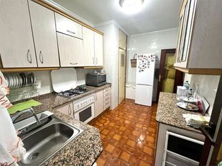 Piso en venta en Campoamor en Alicante