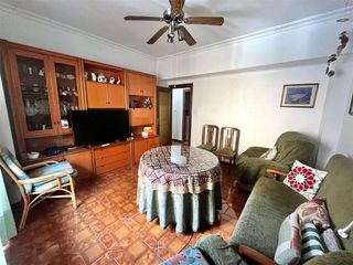 Piso en venta en Campoamor en Alicante