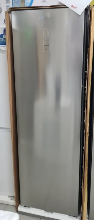 Congelador Vertical Nevir Inox