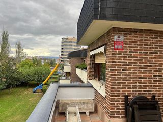 Ático en venta en Zabalgana - Ariznabarra en Vitoria-Gasteiz