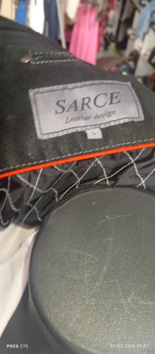 Chaqueta de hombre negra