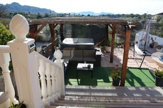 Chalet en venta en Abanilla