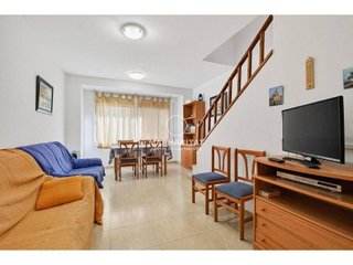 Casa adosada en venta en Escala, L´