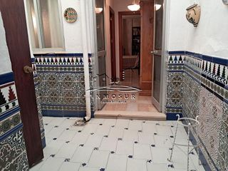 Casa adosada en venta en Lucena