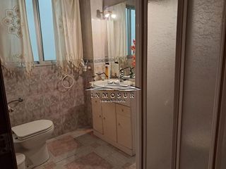 Casa adosada en venta en Lucena