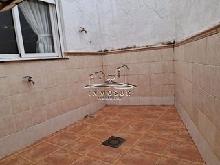 Casa adosada en venta en Lucena