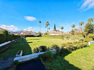 Casa pareada en venta en La Granja-La Colina-Los Pastores en Algeciras