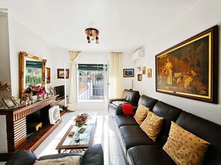 Casa pareada en venta en La Granja-La Colina-Los Pastores en Algeciras