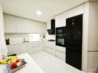 Casa pareada en venta en La Granja-La Colina-Los Pastores en Algeciras