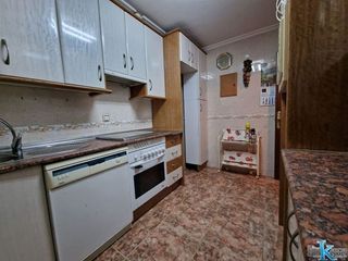 Casa adosada en venta en Linares