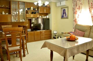 Casa en venta en Parque Alcosa - Jardines del Edén en Sevilla