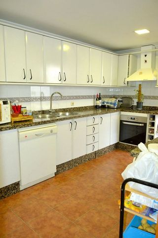 Casa en venta en Parque Alcosa - Jardines del Edén en Sevilla