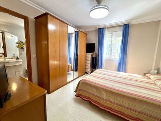 Casa en venta en Parque Alcosa - Jardines del Edén en Sevilla