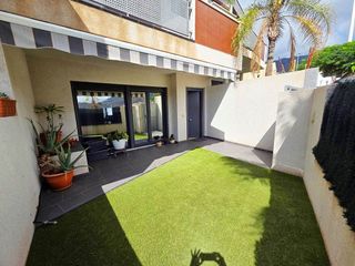 Casa adosada en venta en Adeje ciudad en Adeje