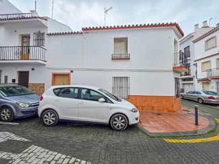 Casa adosada en venta en Centro Urbano en Estepona