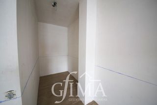 Casa adosada en venta en Tomelloso