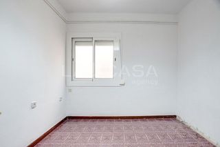 Piso en venta en Les Planes en Hospitalet de Llobregat, L´