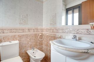 Piso en venta en Les Planes en Hospitalet de Llobregat, L´