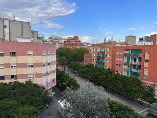 Ático en venta en Pubilla Cases en Hospitalet de Llobregat, L´