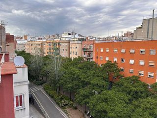 Ático en venta en Pubilla Cases en Hospitalet de Llobregat, L´