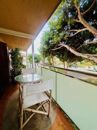 Piso en venta en Lluminetes en Castelldefels