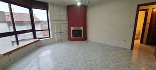 Dúplex en venta en Melide