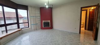 Dúplex en venta en Melide