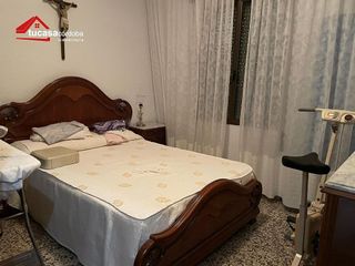 Piso en venta en Huerta de la Reina - Trassierra en Córdoba