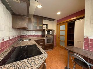 Piso en venta en San Ildefonso - Catedral en Jaén