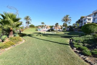 Piso en venta en Calahonda en Mijas