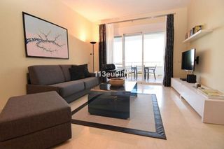 Piso en venta en Calahonda en Mijas