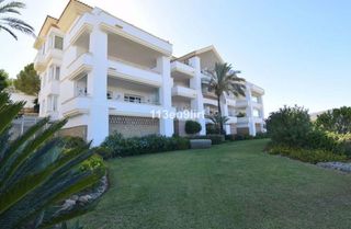 Piso en venta en Calahonda en Mijas