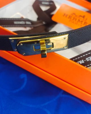Cinturón Hermès Negro y Dorado