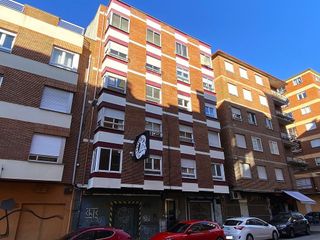 Piso en venta en Flores de Sil - La Placa en Ponferrada