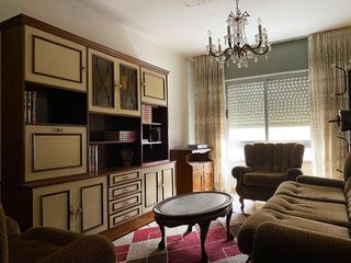 Piso en venta en Flores de Sil - La Placa en Ponferrada