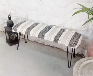 Banqueta boho chic para pies de cama / decoración