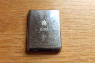 Apple iPod Nano 3ra Gen 8GB Negro (A1236)