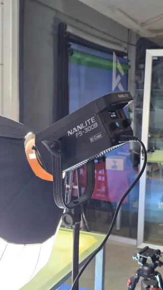 Nanlite FS 300B Bi-Color LED 2 Uds