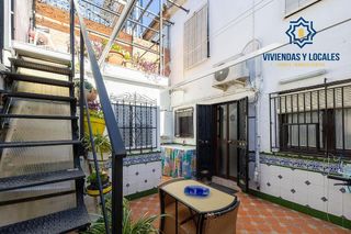 Casa adosada en venta en San Francisco Javier en Granada