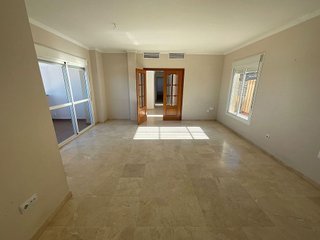 Casa adosada en venta en Zona Fuentemora en Antequera