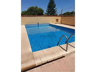 Casa en venta en Carmona