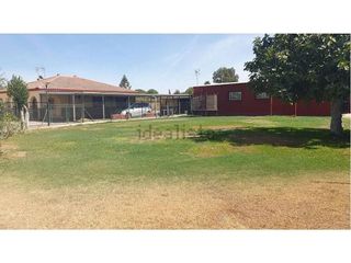 Casa en venta en Carmona