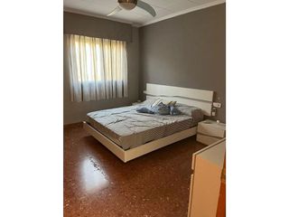 Chalet en venta en Zona Urbanizaciones en Alzira