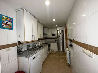 Casa adosada en venta en Parla Este en Parla