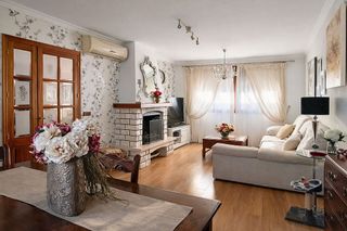 Chalet en venta en Capellanía - Retamar en Alhaurín de la Torre